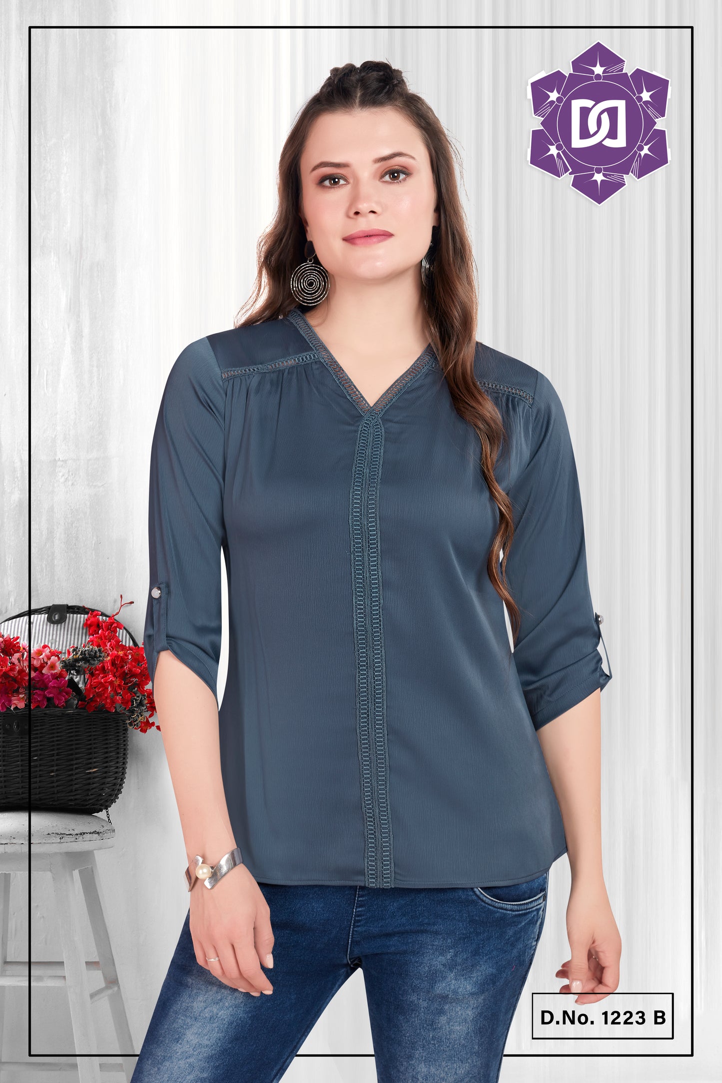 WOMENS SOLID TOP WITH LACE DETAIL - GREY