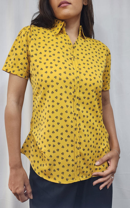WOMENS DITSY FLORAL PRINT FLY COLLAR CAP SLEEVE TOP IN  YELLOW 