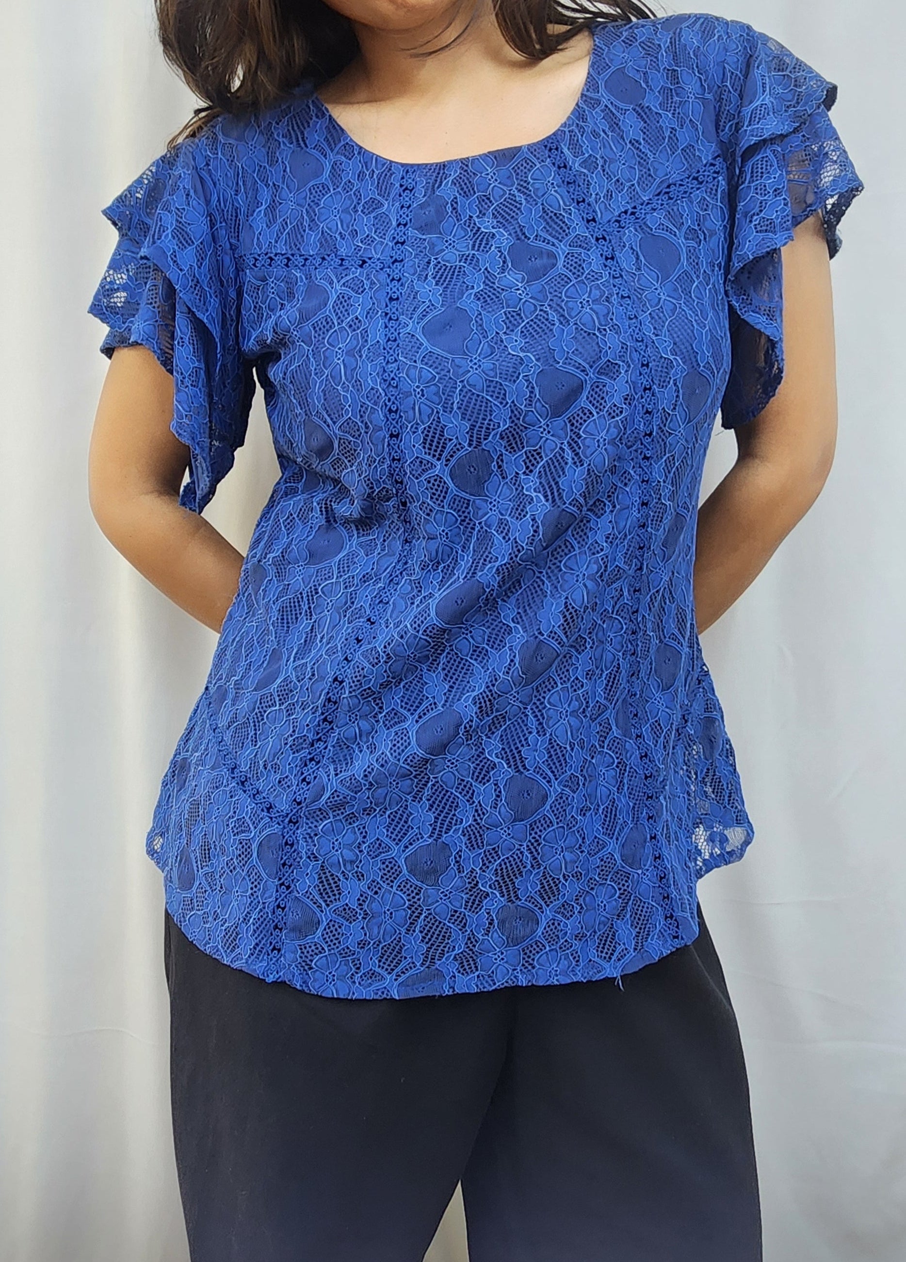 WOMENS FLORAL LACE TOP WITH LACE DETAILING & DOUBLE LAYERED RUFFLE SLEEVES IN BLUE