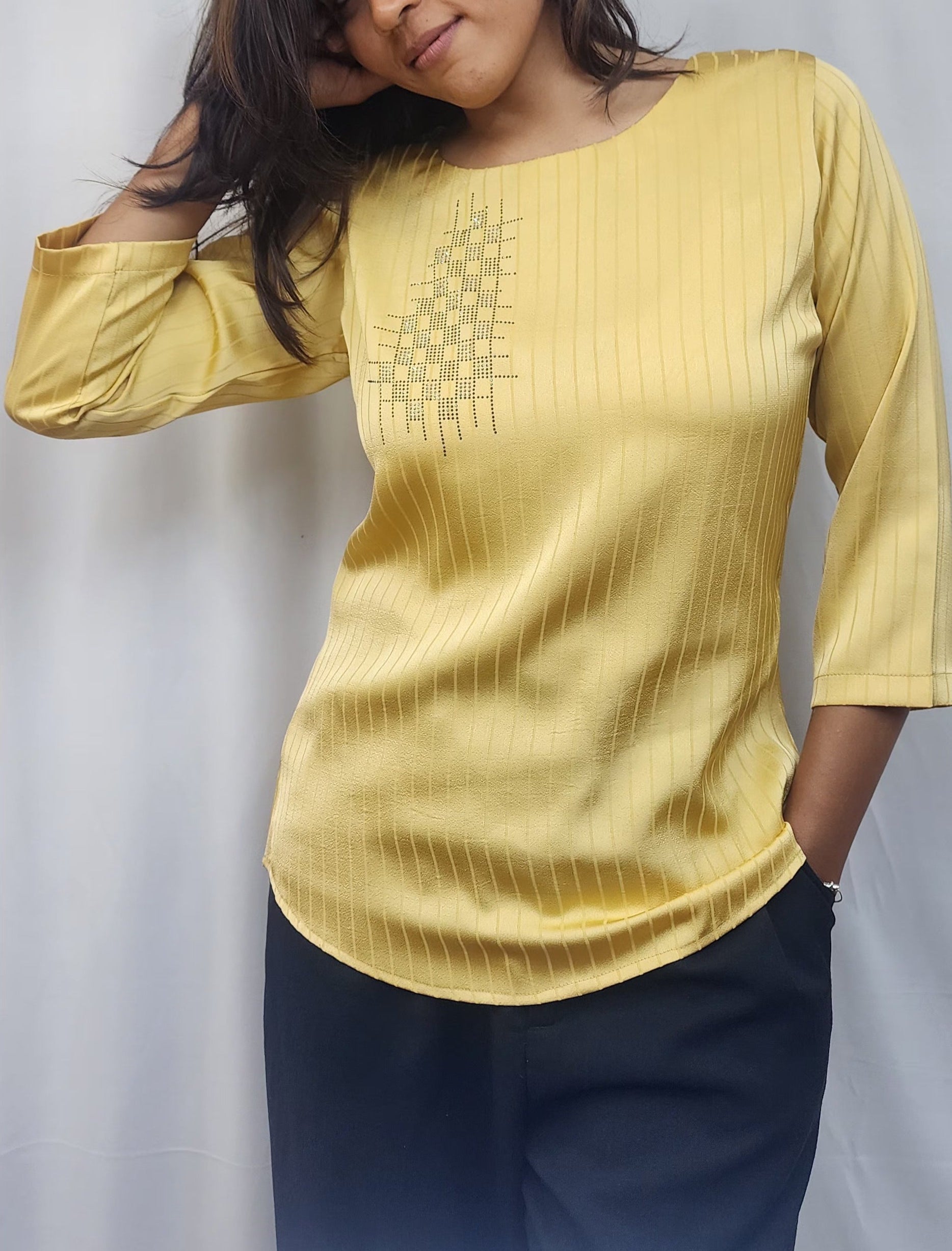 WOMENS DIAMOND EMBELLISHED TOP IN YELLOW WITH ROUND NECK 7 3/4TH SLEEVES.