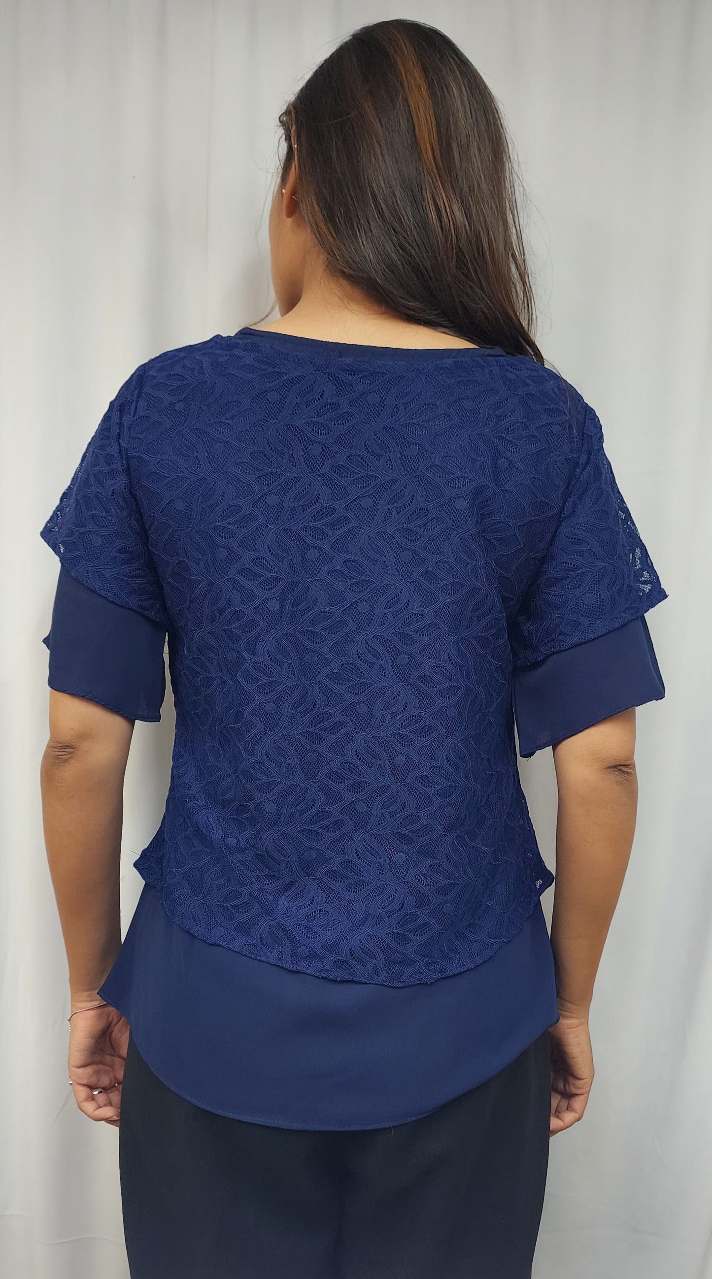 WOMENS SOLID TOP WITH LAYERED LACE PANEL