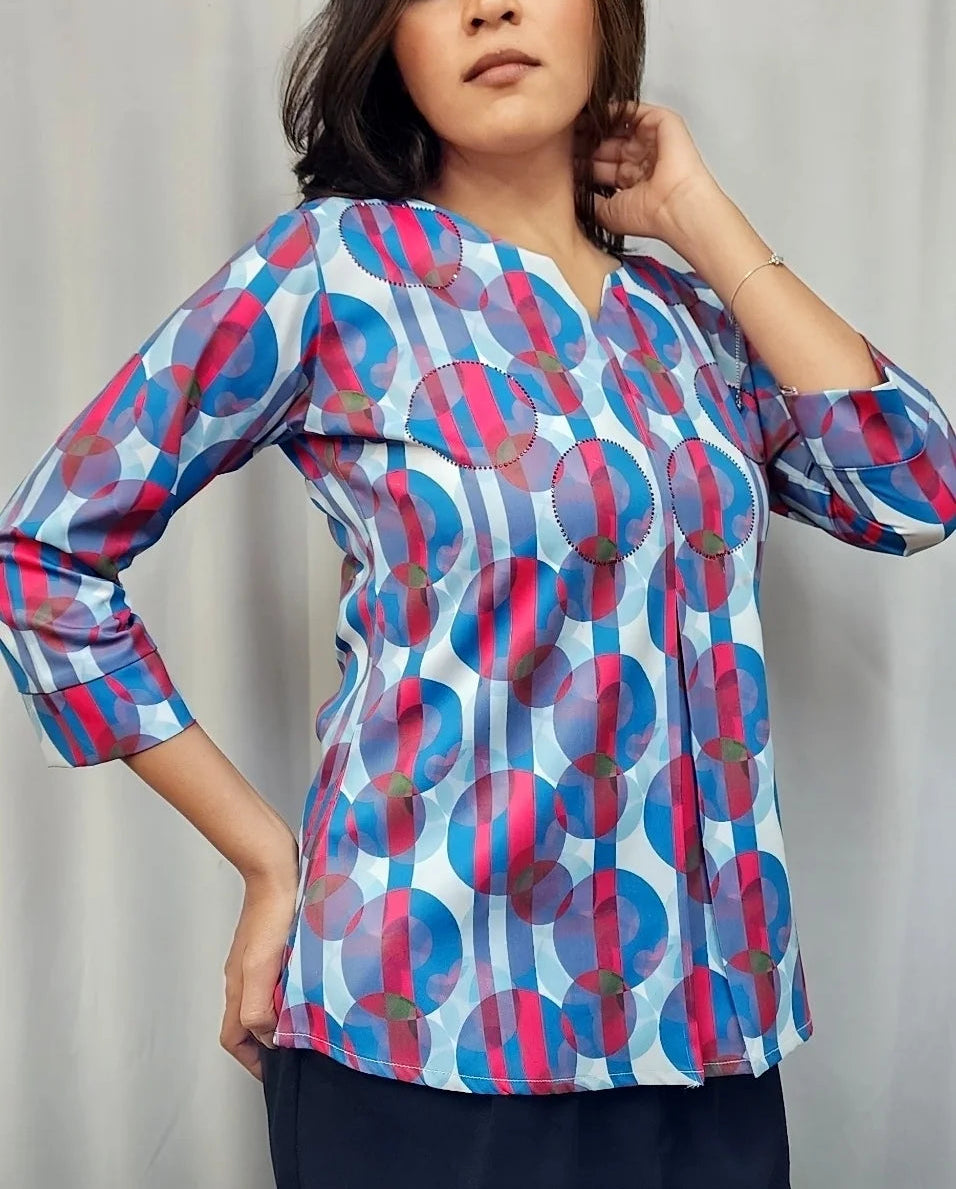 ABSTRACT PRINTED TOP - BLUE